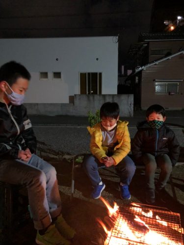 8bd99674-a394-4f0e-9771-be4069a2ba93