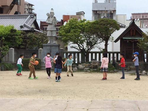 %e3%83%89%e3%83%83%e3%82%b8%e3%83%9c%e3%83%bc%e3%83%ab